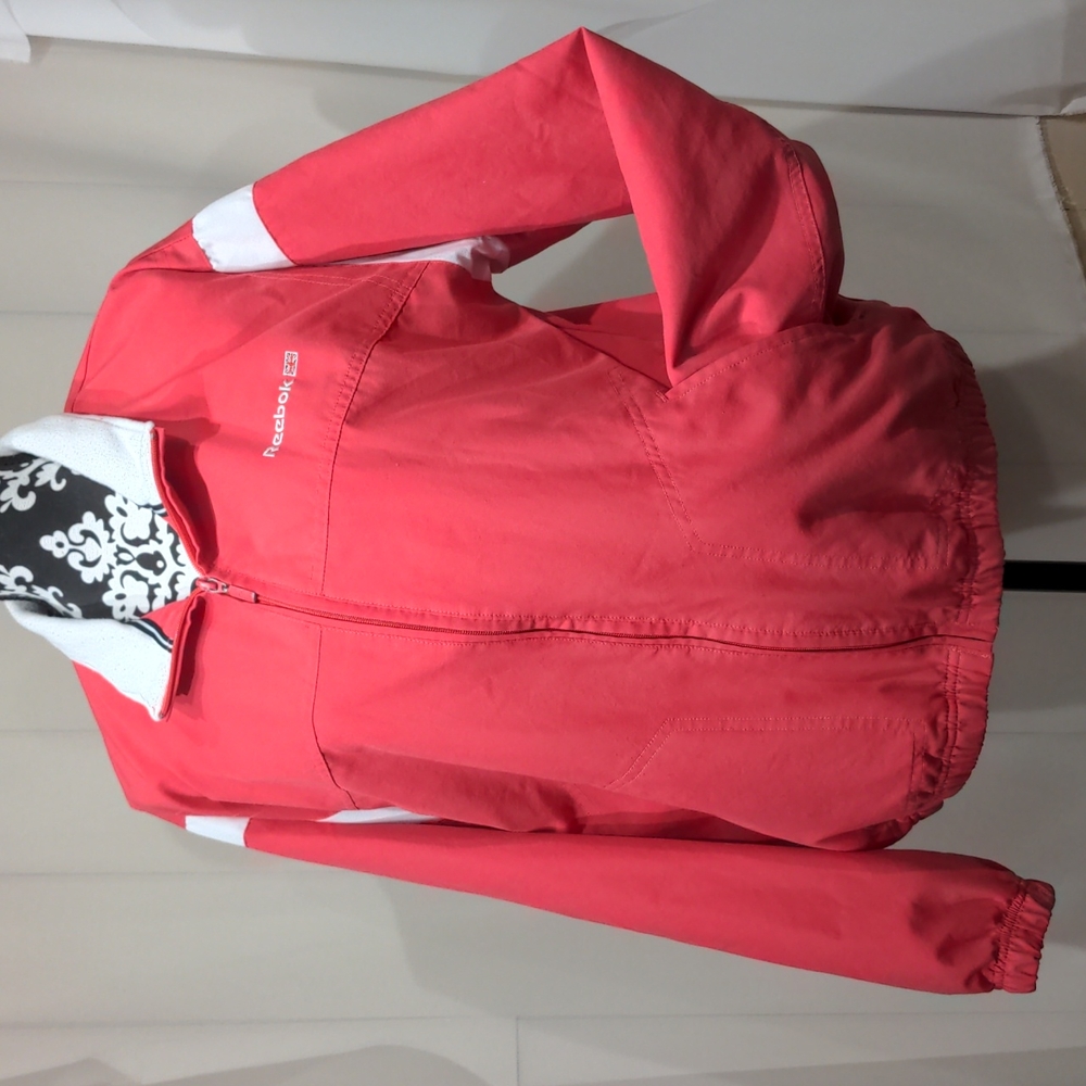 sz Large pink w/ white trim Reebok zip up windbreaker warm up jacket